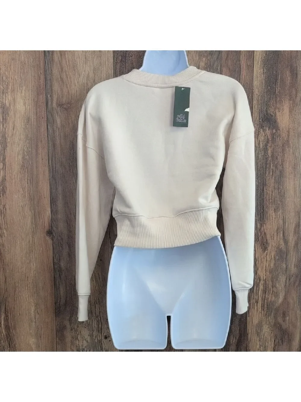 NWT Wild Fable Off-White Crew Neck Crop Sweatshirt XXS -717C - Picture 3 of 5